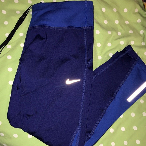 Nike Pants - Nike Running Capri Pants